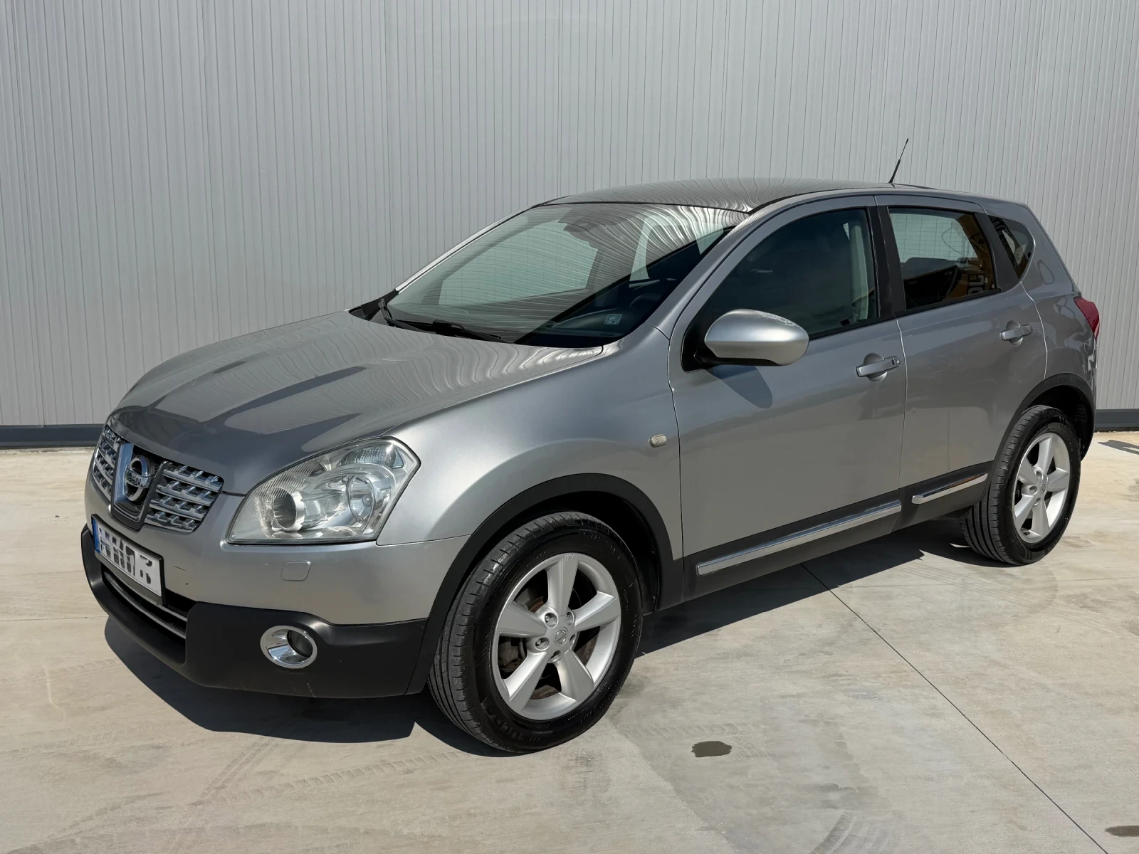 Nissan Qashqai 1.5* 4X4* Кожа* Подгрев* Панорама* , снимка 3 - Автомобили и джипове - 54823169