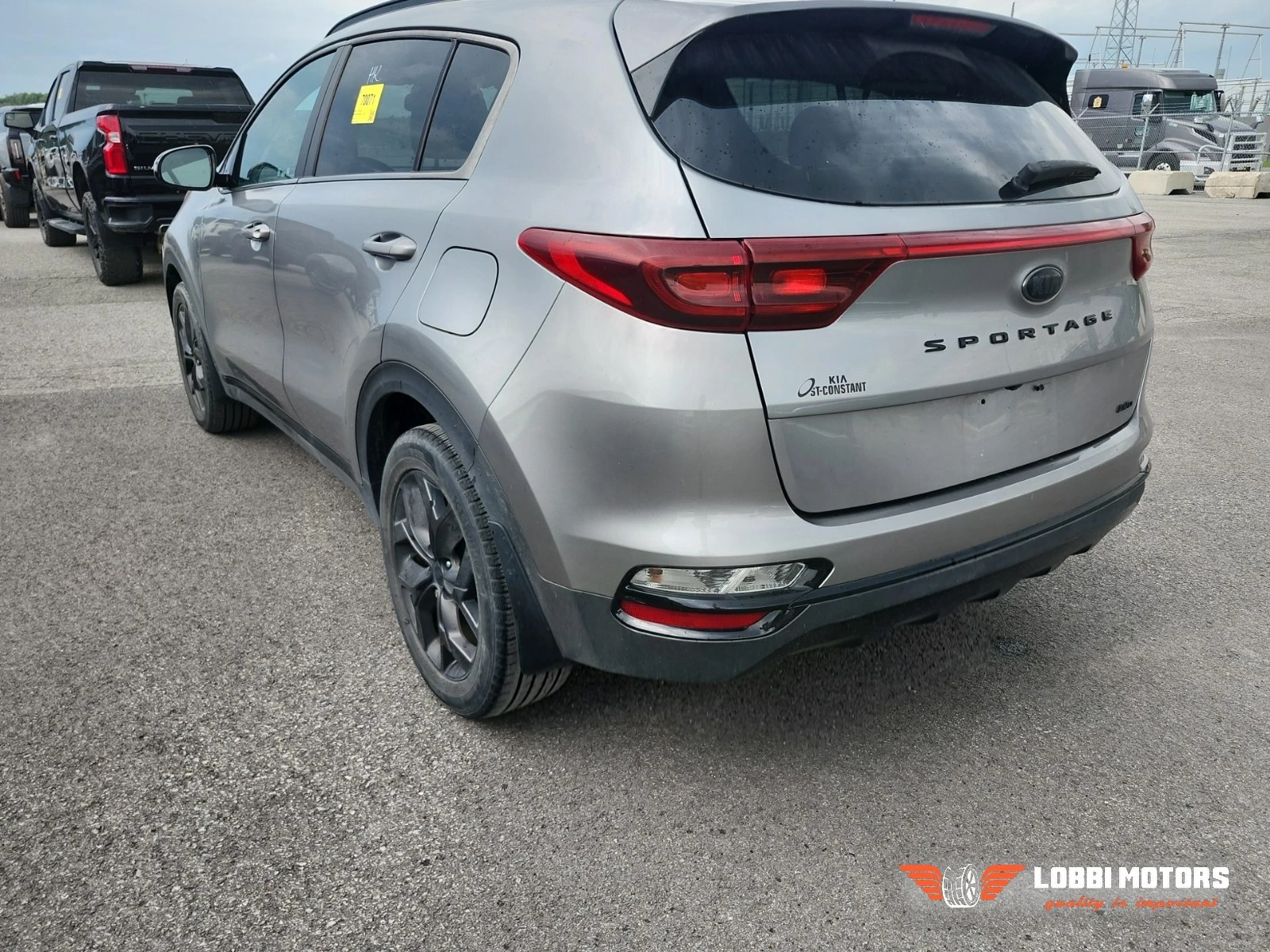 Kia Sportage, снимка 4 - Автомобили и джипове - 55928914