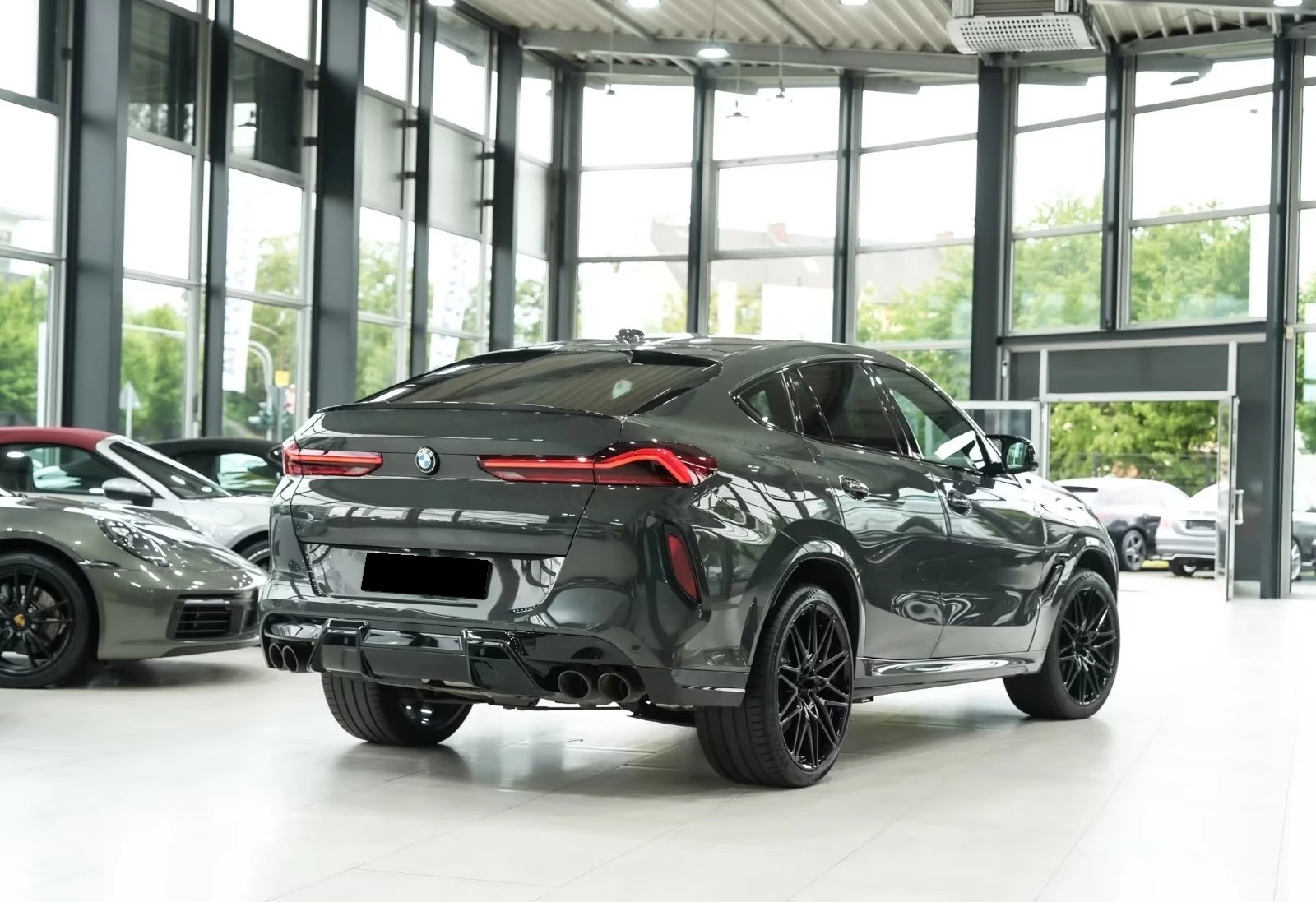 BMW X6 M Competition/INDIVIDUAL/LED/HARMAN KARDON/HUD/360, снимка 5 - Автомобили и джипове - 56021654