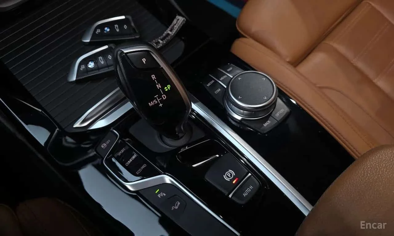 BMW X3 * xDrive 20d * АВТОКРЕДИТ БЕЗ ПЪРВОНАЧАЛНА, снимка 9 - Автомобили и джипове - 56211217