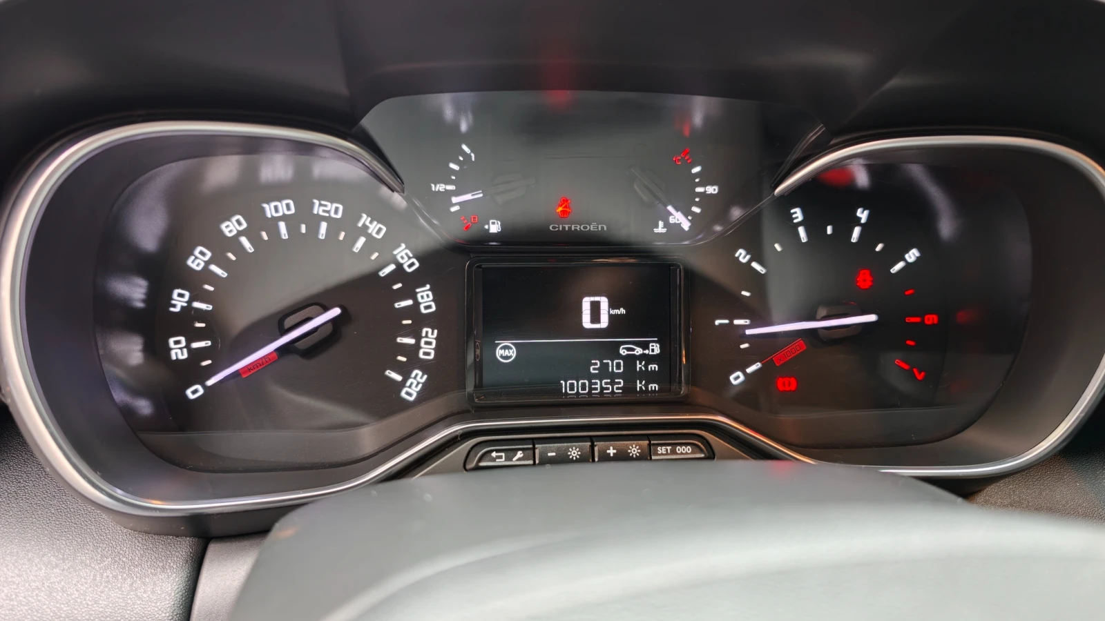 Citroen C3 Aircross 1.6 e-HDI 120 �.�. 6 �������� | Mobile.bg � ����������� 8