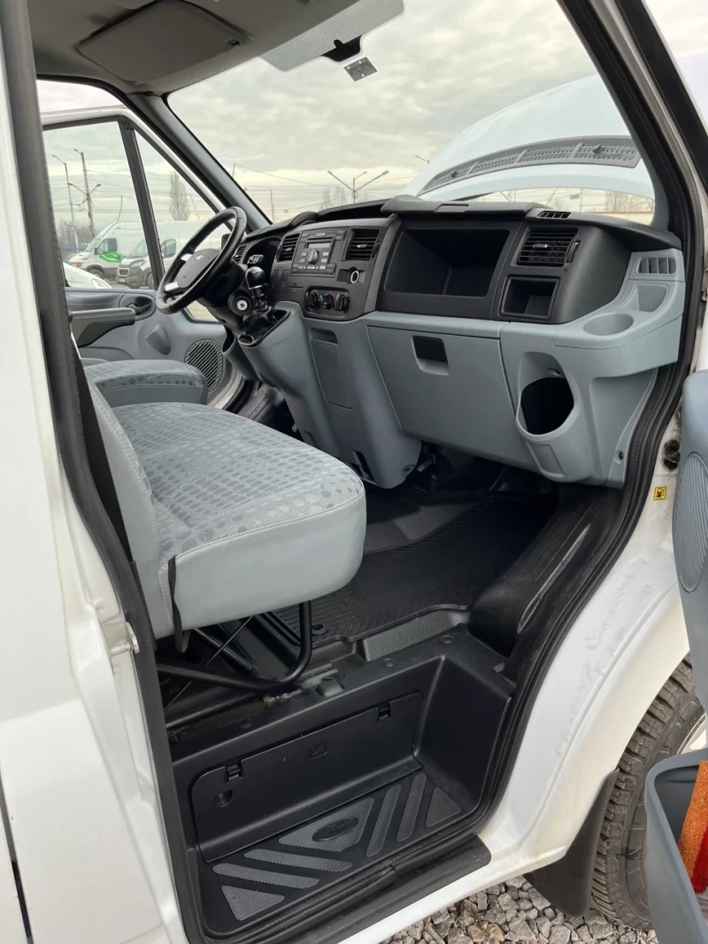 Ford Transit, снимка 5 - Бусове и автобуси - 47635943