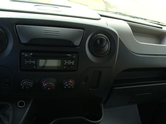 Nissan NV400 2.3, снимка 14 - Бусове и автобуси - 53266935