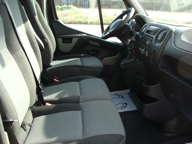 Nissan NV400 2.3, снимка 12 - Бусове и автобуси - 53266935