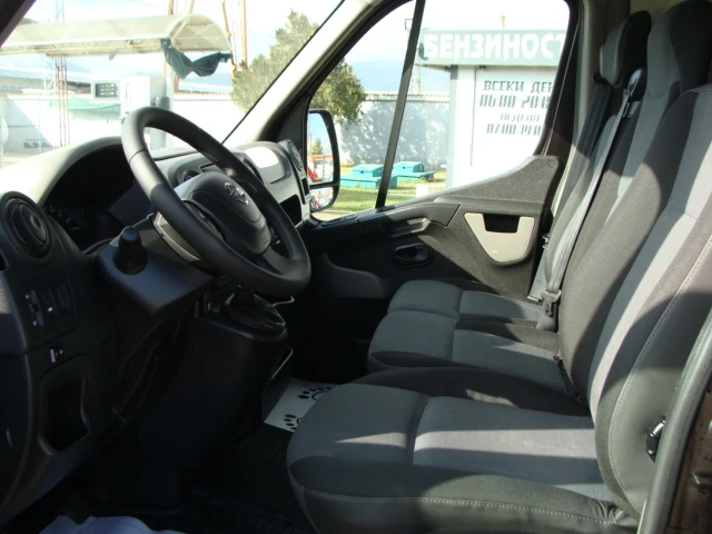 Nissan NV400 2.3, снимка 11 - Бусове и автобуси - 53266935