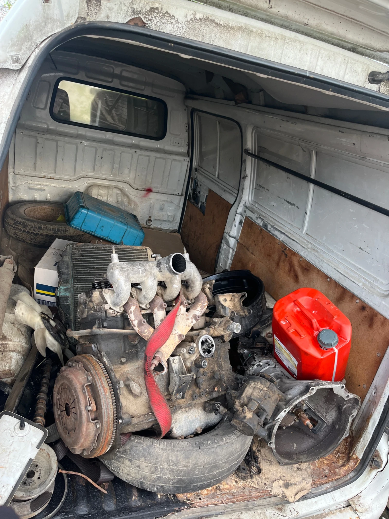 Hyundai H1  - изображение 5