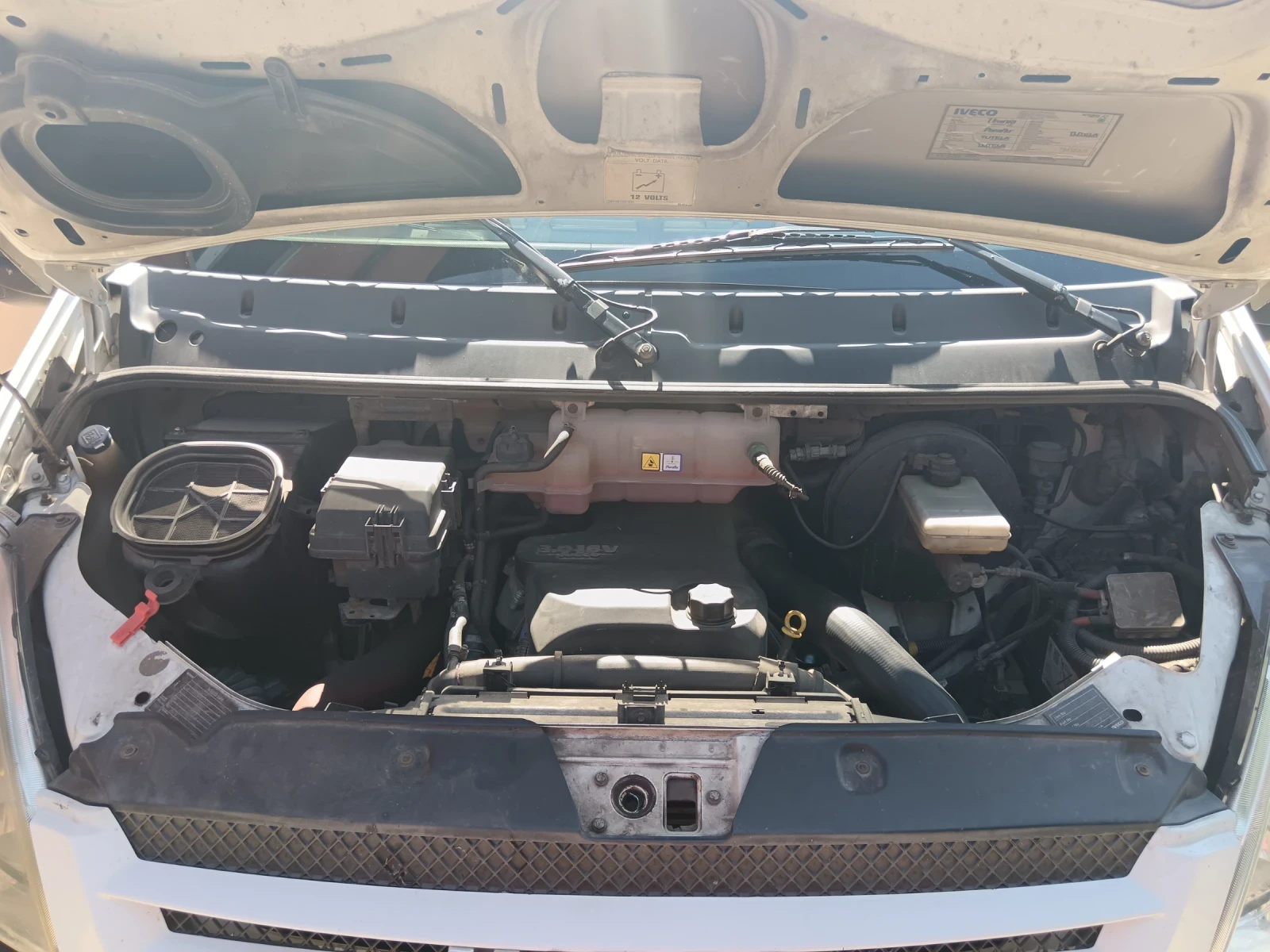 Iveco 35c18 3.0 180hp - изображение 8