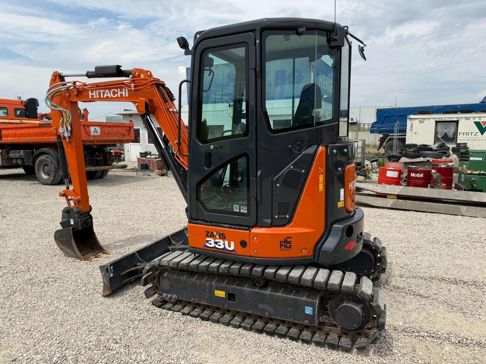 Багер Hitachi ZX 33 U-6 - изображение 5