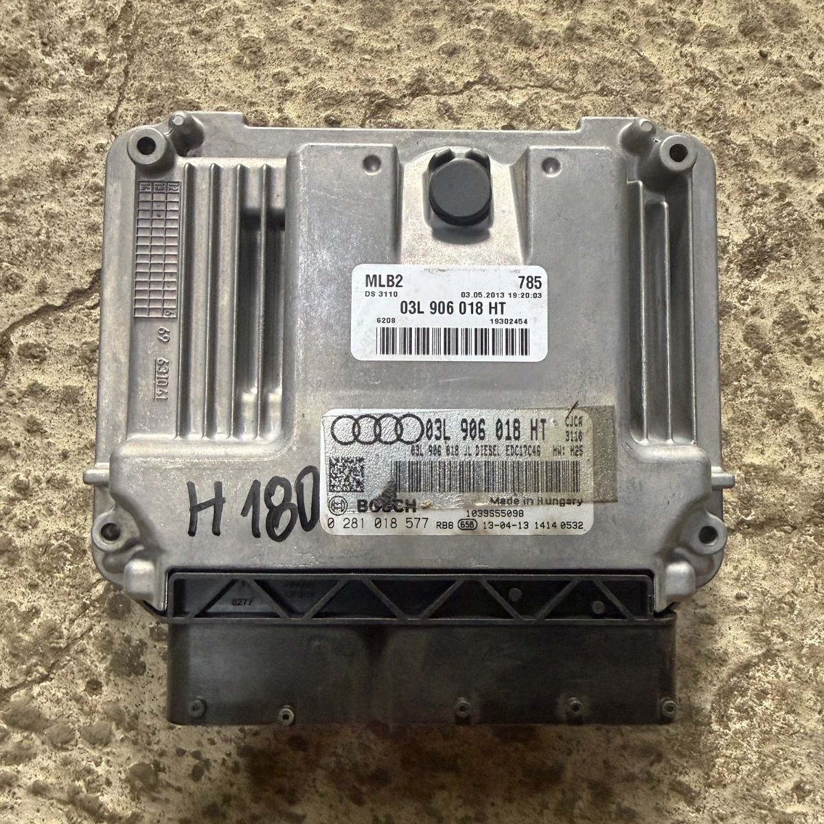 КОМПЮТЪР ECU AUDI A4 A5 Q5 20TDI CJC 03L906018HT ном 180 03L906018HT-180-1426
