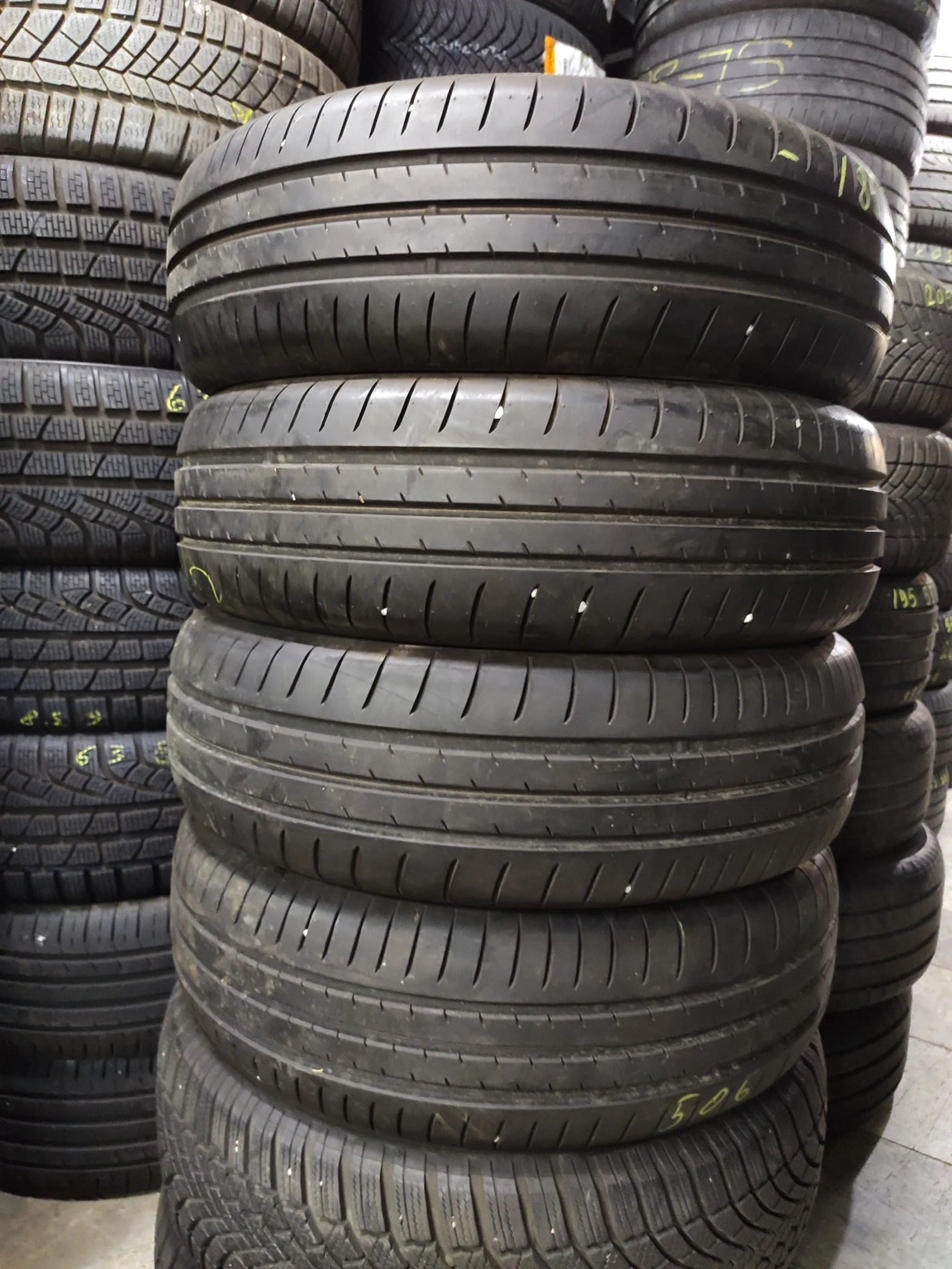 Гуми Летни 185/60R16, снимка 5 - Гуми и джанти - 54987237
