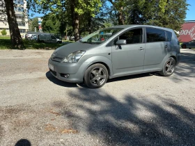 Toyota Corolla verso, снимка 1