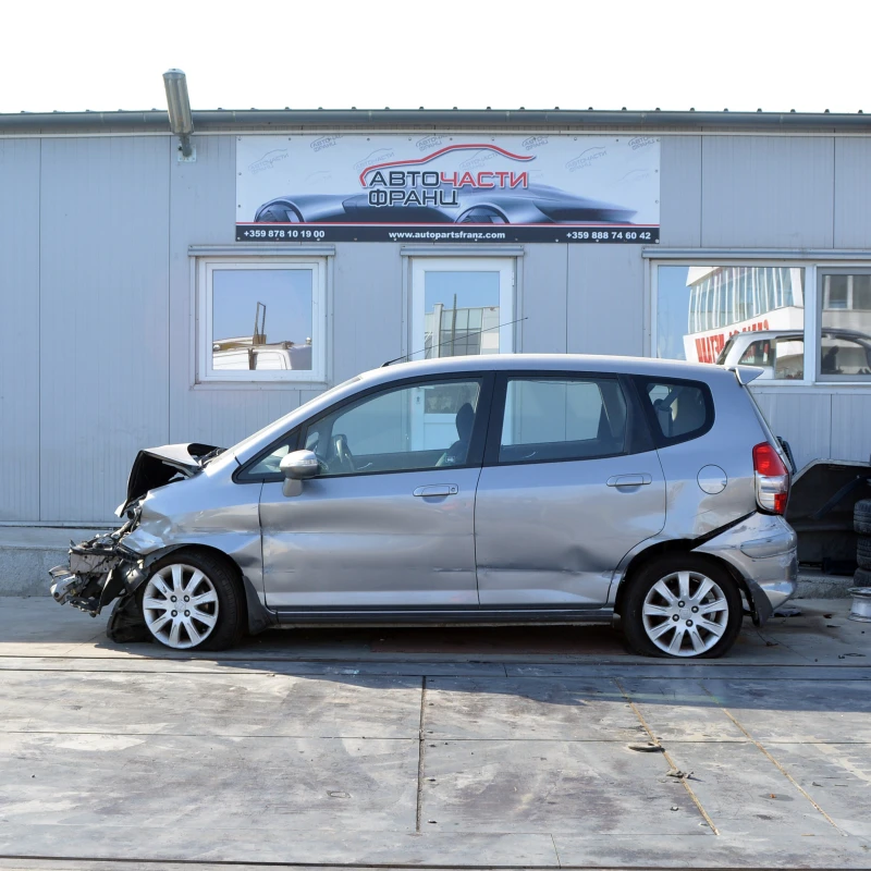 Honda Jazz 1.3 i, снимка 3 - Автомобили и джипове - 37845048