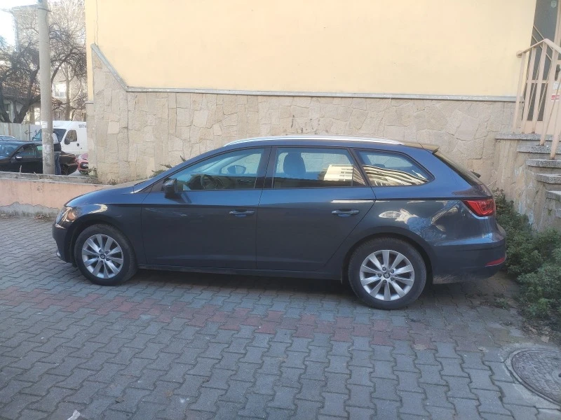 Seat Leon 1.6 TDI DSG, снимка 1 - Автомобили и джипове - 49537753