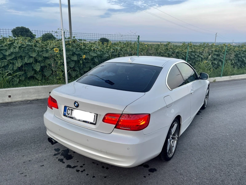 BMW 320 320D xDrive/Facelift, снимка 4 - Автомобили и джипове - 47333704