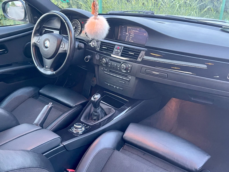 BMW 320 320D xDrive/Facelift, снимка 11 - Автомобили и джипове - 47333704