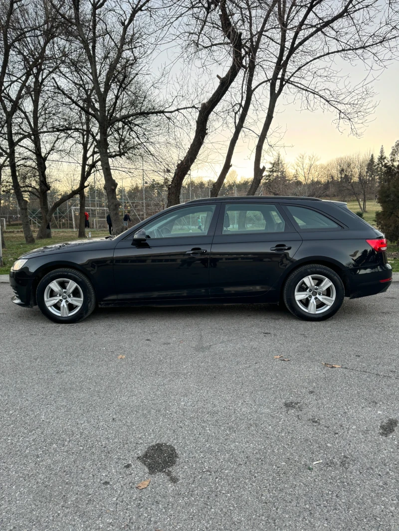 Audi A4 2.0TDI, снимка 4 - Автомобили и джипове - 47994369