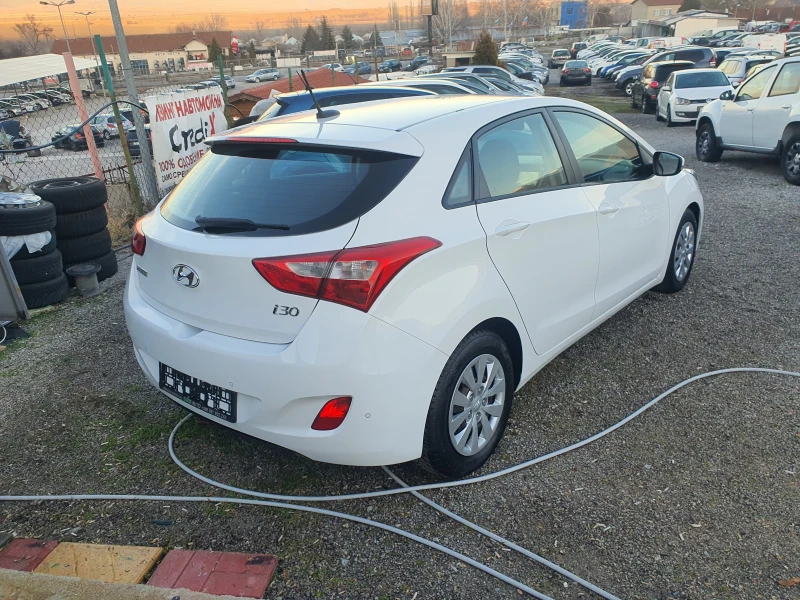 Hyundai I30 1.6CRDI 110K.C EURO6B NAVI KAMERA, снимка 4 - Автомобили и джипове - 48396794