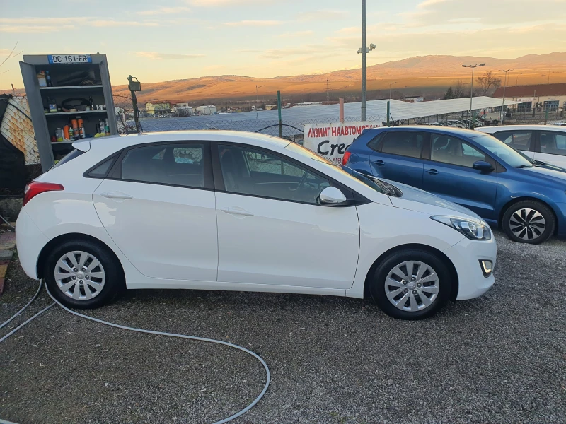 Hyundai I30 1.6CRDI 110K.C EURO6B NAVI KAMERA, снимка 6 - Автомобили и джипове - 48396794