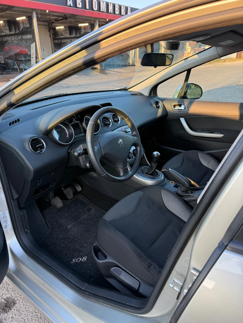 Peugeot 308, снимка 3 - Автомобили и джипове - 52178639
