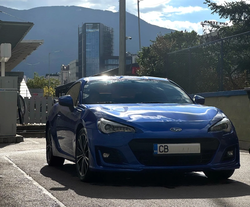 Subaru BRZ, снимка 2 - Автомобили и джипове - 52021739