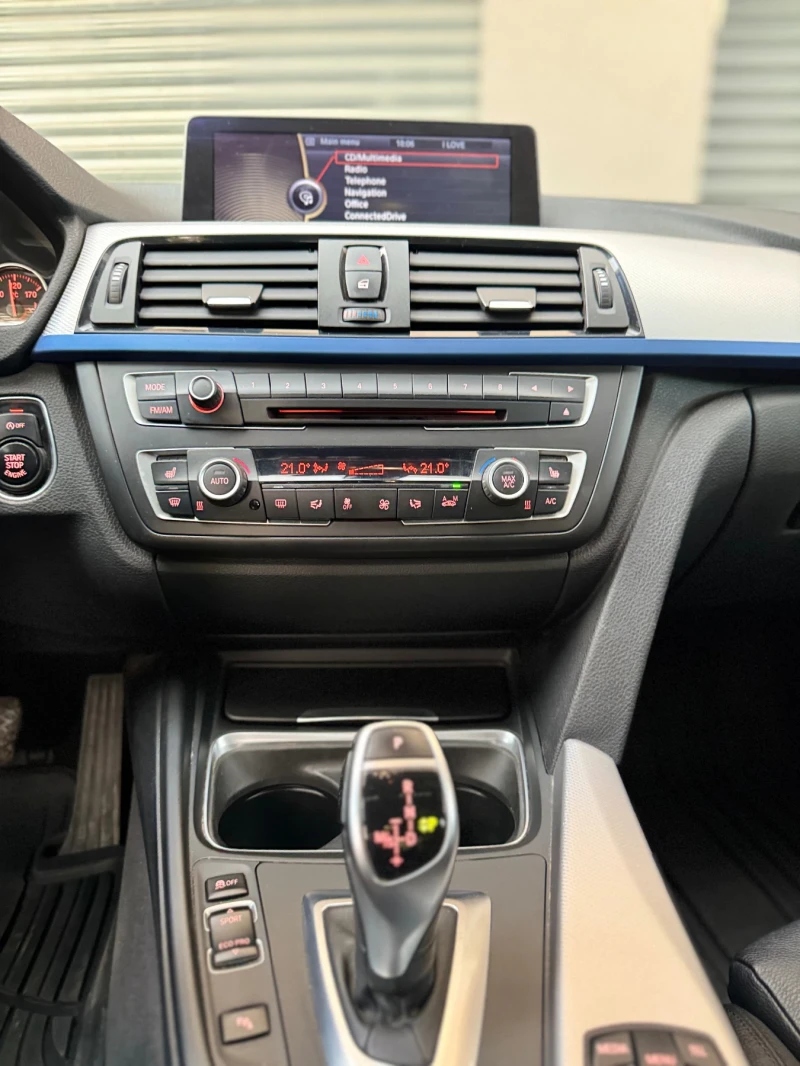 BMW 335, снимка 9 - Автомобили и джипове - 52042432