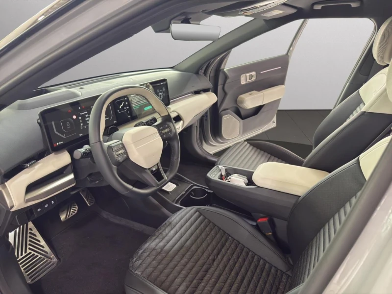 Kia EV6 EV4* GT* 81kW* H&K* HEAD-UP* DISTR* KEYLESS* MEMOR, снимка 10 - Автомобили и джипове - 52523873