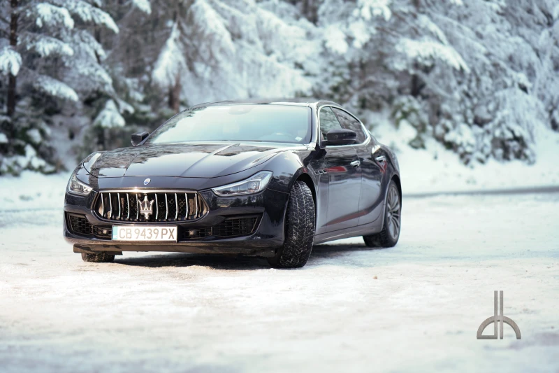 Maserati Ghibli, снимка 3 - Автомобили и джипове - 52615544