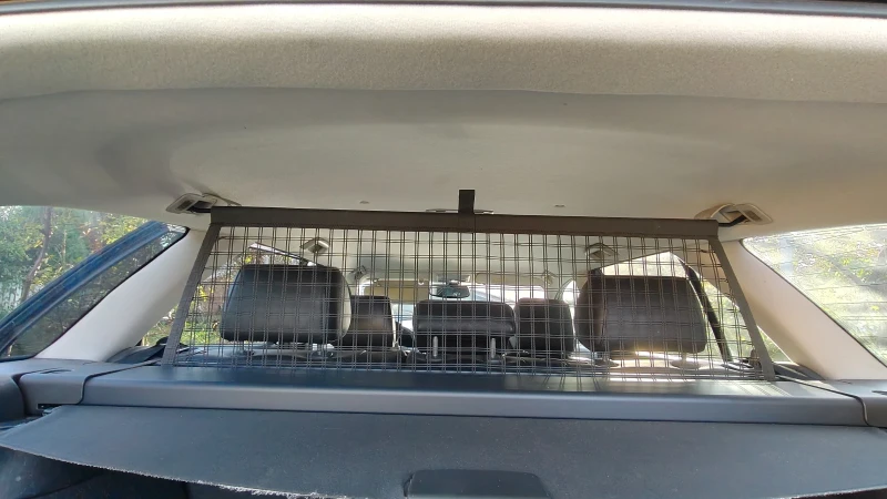 Toyota Avensis D4D, 2.0 dizel, снимка 8 - Автомобили и джипове - 53101224