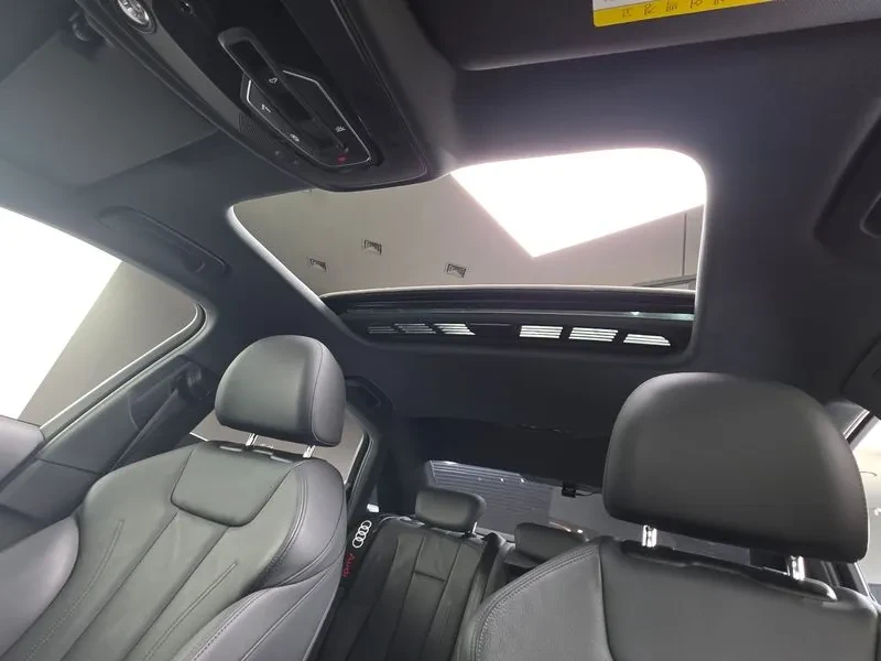 Audi A4 40 Tfsi Premium, снимка 12 - Автомобили и джипове - 56205730