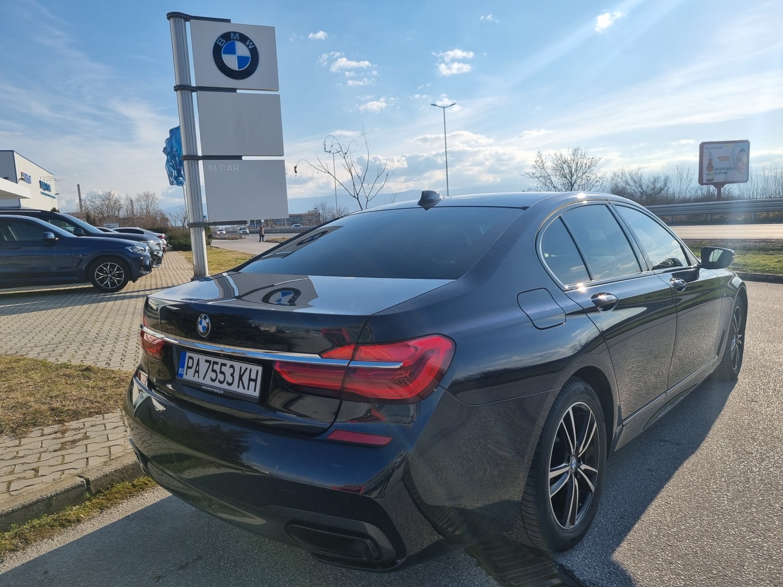 BMW 730 XDrive - изображение 1