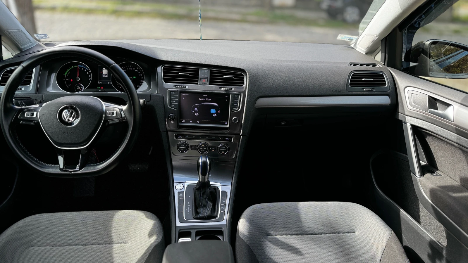 VW Golf  - изображение 8