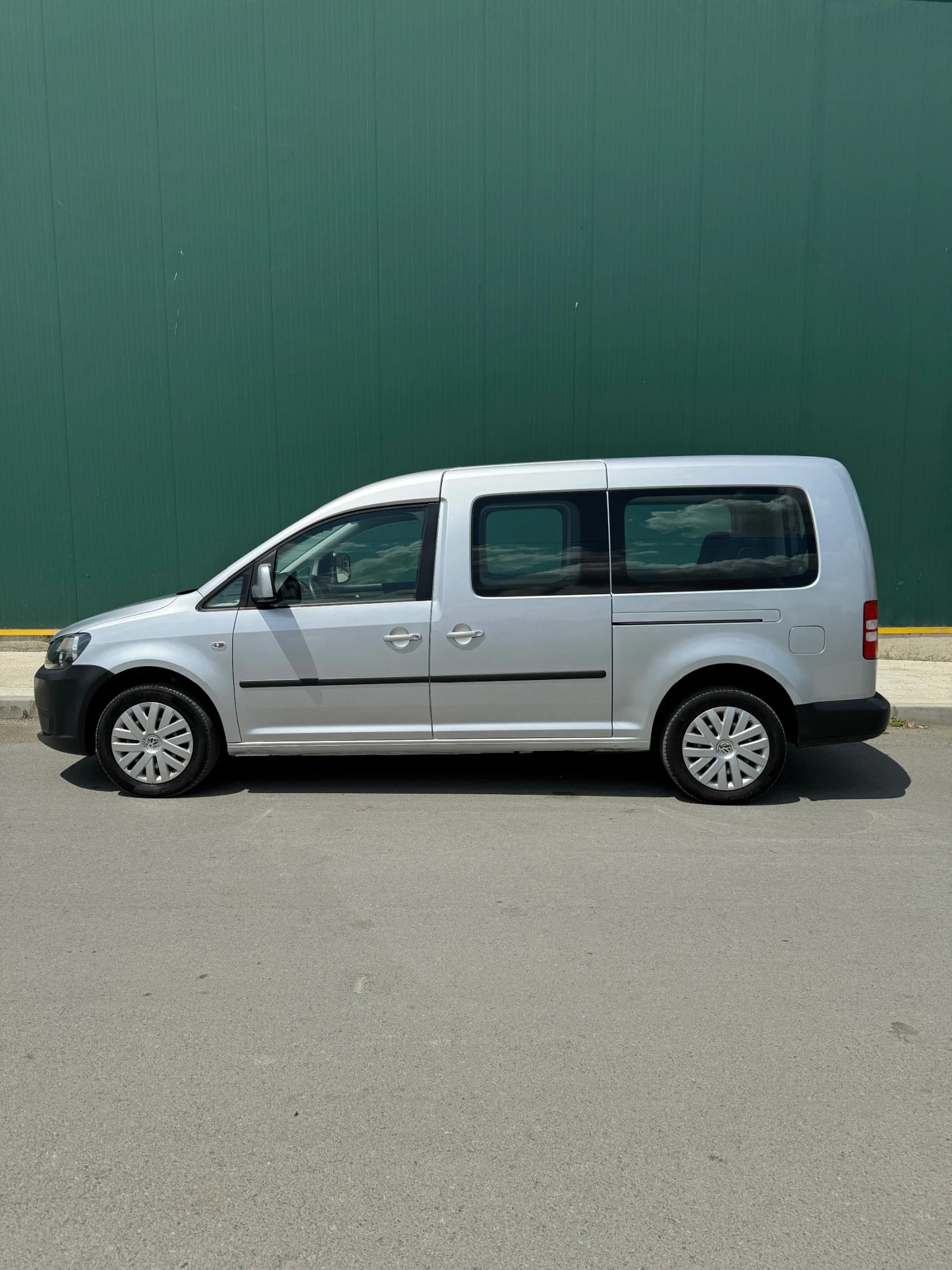 VW Caddy 1.6 - изображение 6