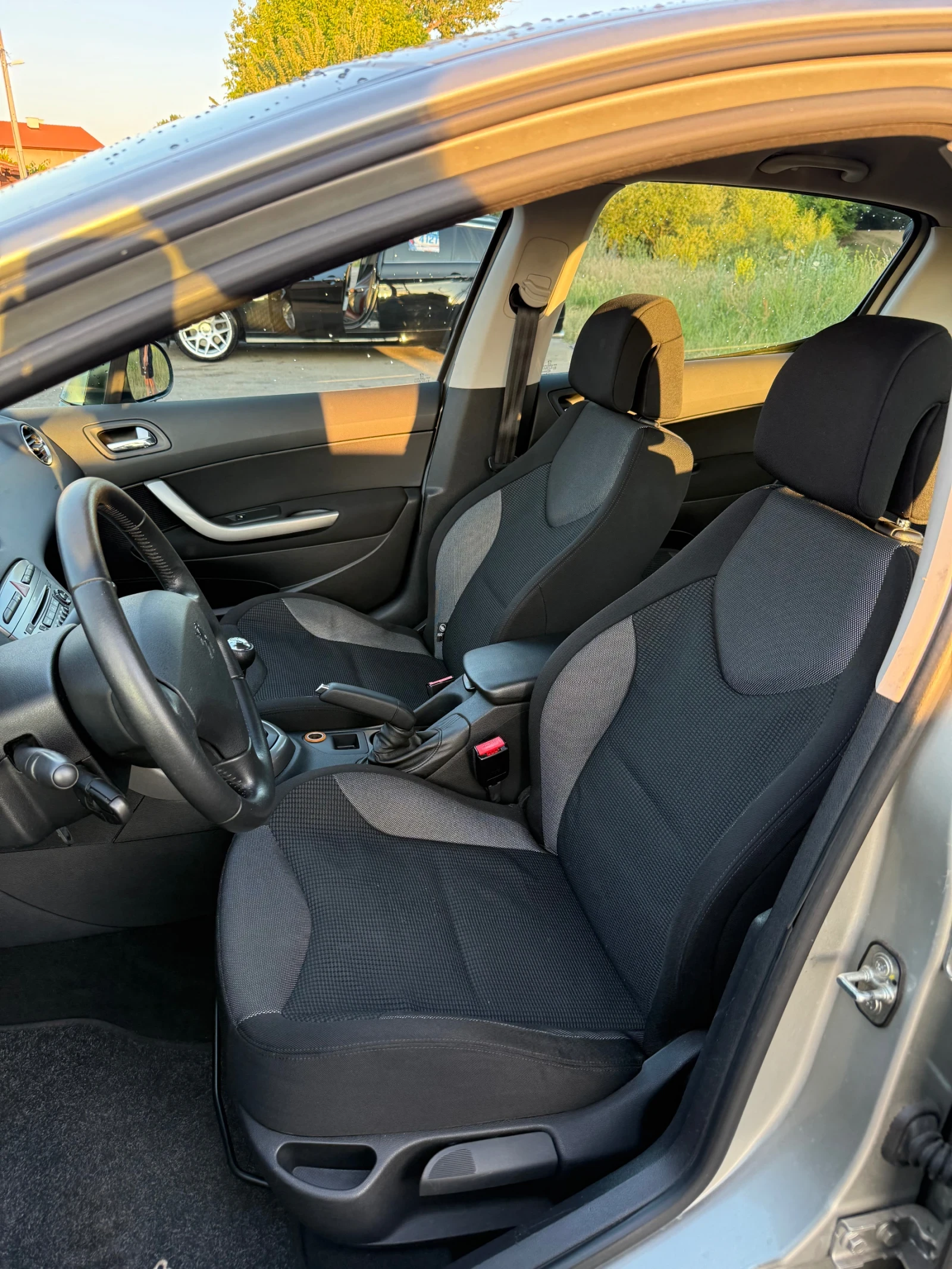 Peugeot 308  - изображение 2
