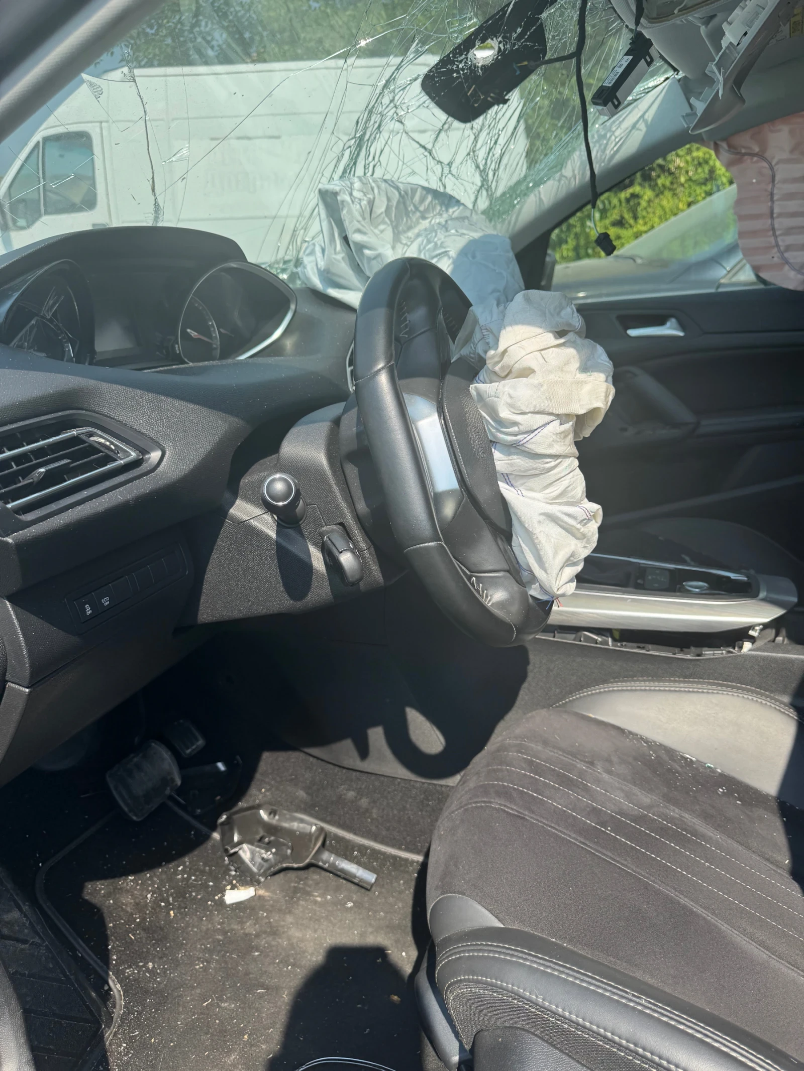 Peugeot 308  - изображение 5