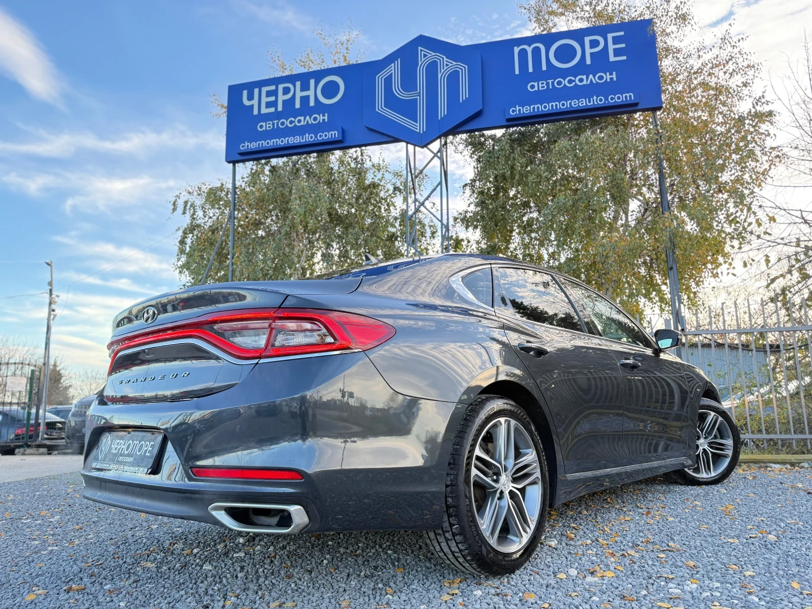 Hyundai Grandeur 3.0 V6 EcoGas automatic - изображение 6