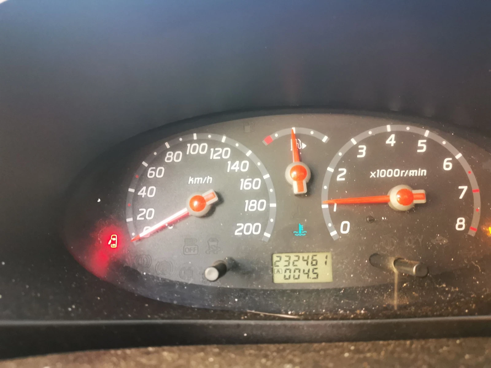 Nissan Micra  - изображение 8