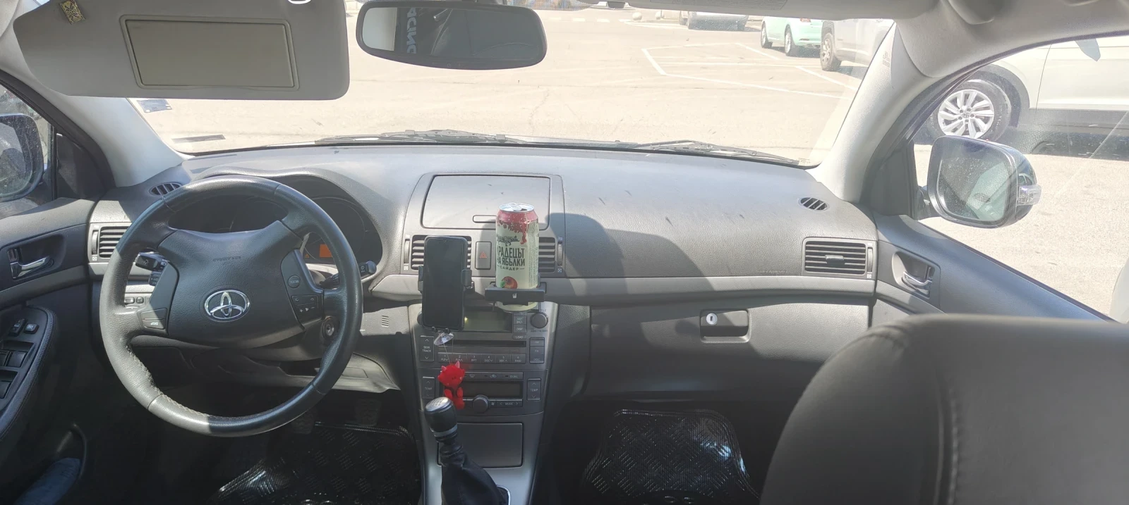 Toyota Avensis D4D, 2.0 dizel - изображение 9