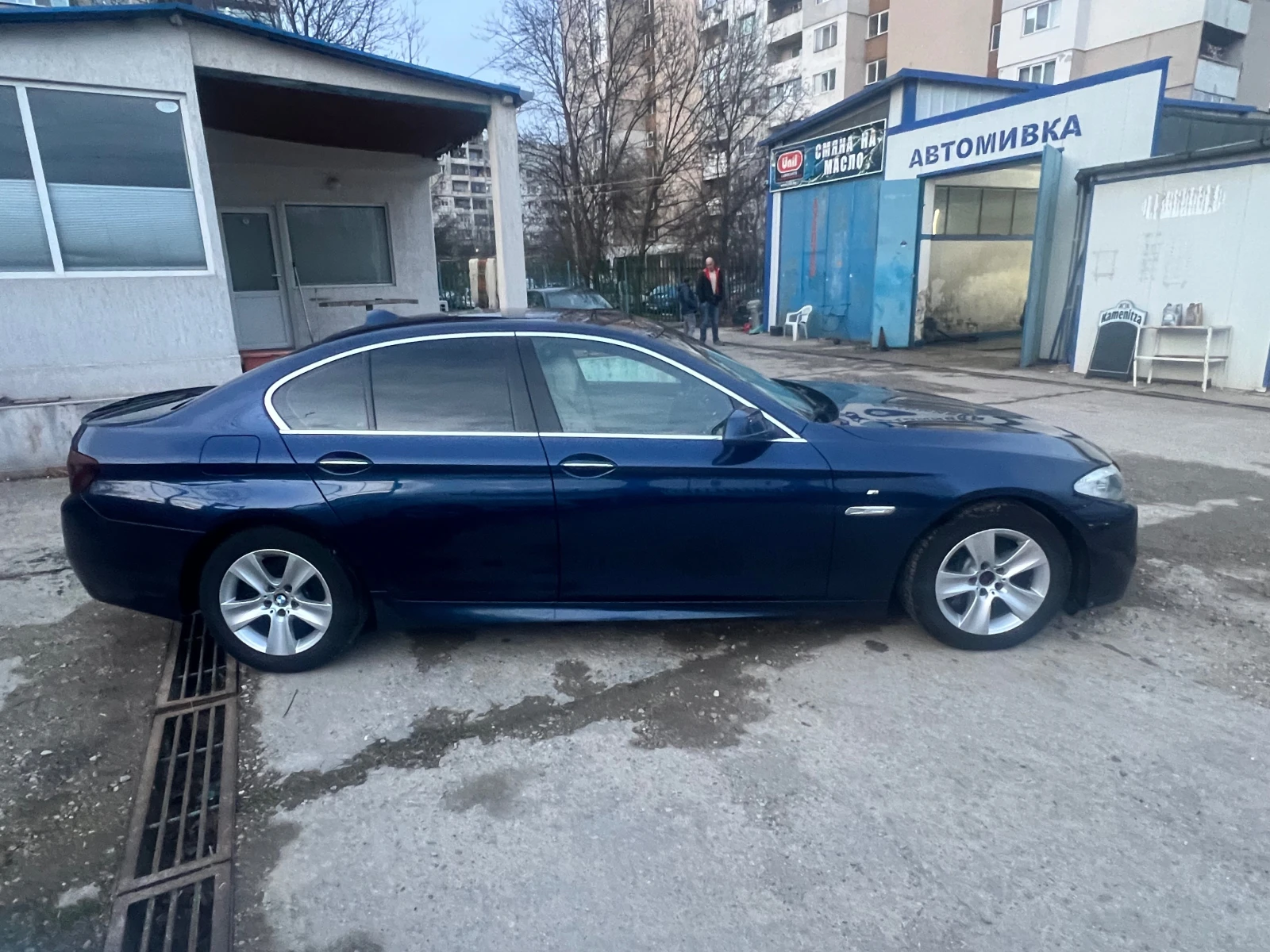 BMW 525  - изображение 9