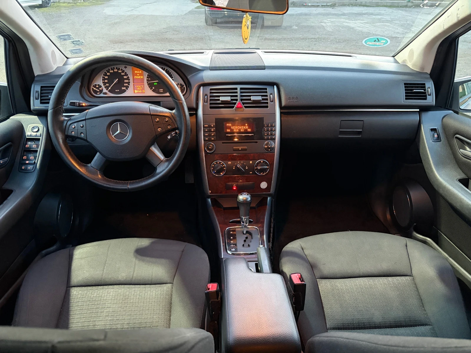 Mercedes-Benz B 200, снимка 13 - Автомобили и джипове - 53776118