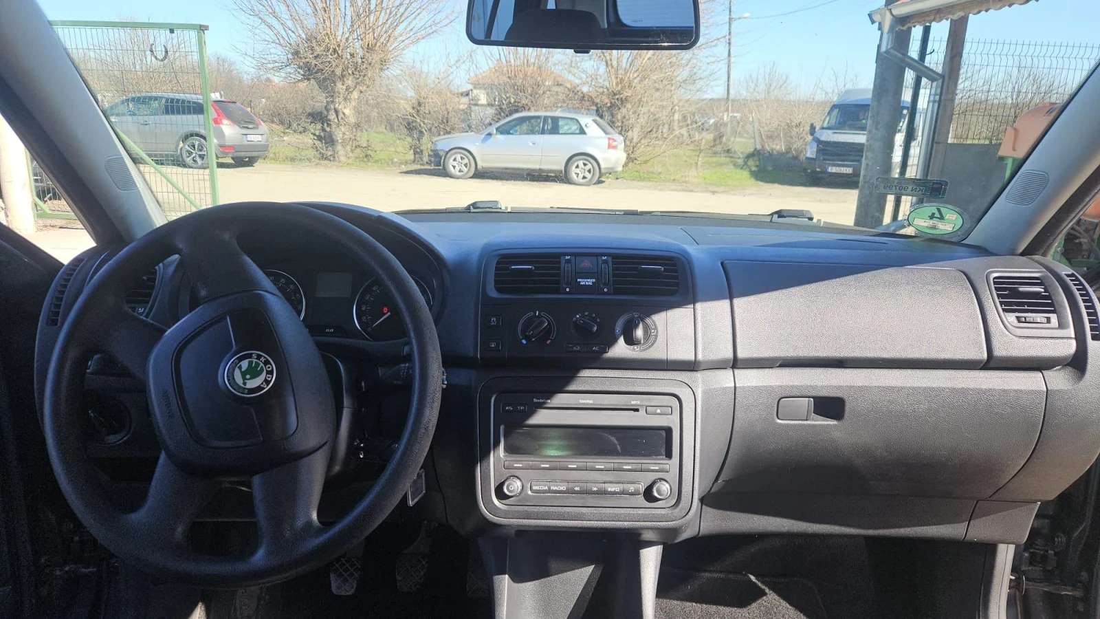 Skoda Fabia, снимка 3 - Автомобили и джипове - 53787250