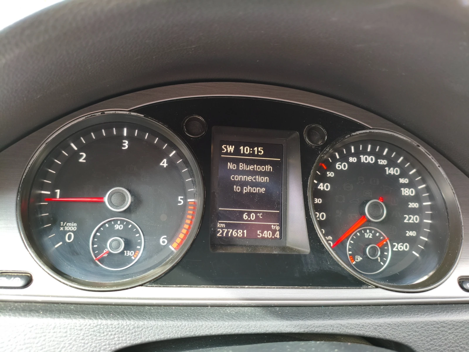 VW Passat 2.0 TDI | Ръчни скорости | Реални километри, снимка 10 - Автомобили и джипове - 53843820