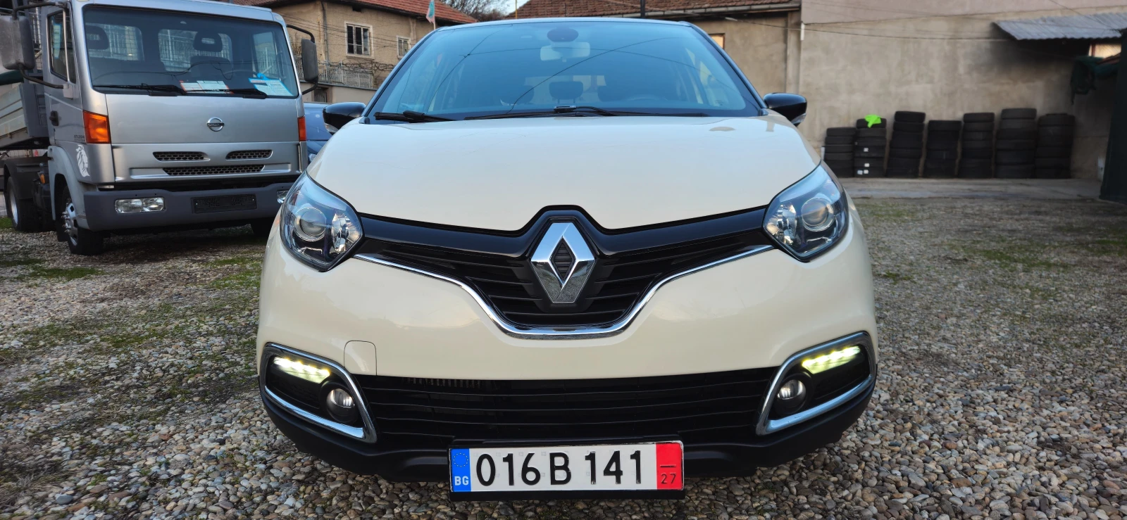 Renault Captur 1.5DCi-90��* 2015�* LED* ���������* ��� ���������* | Mobile.bg � ����������� 2