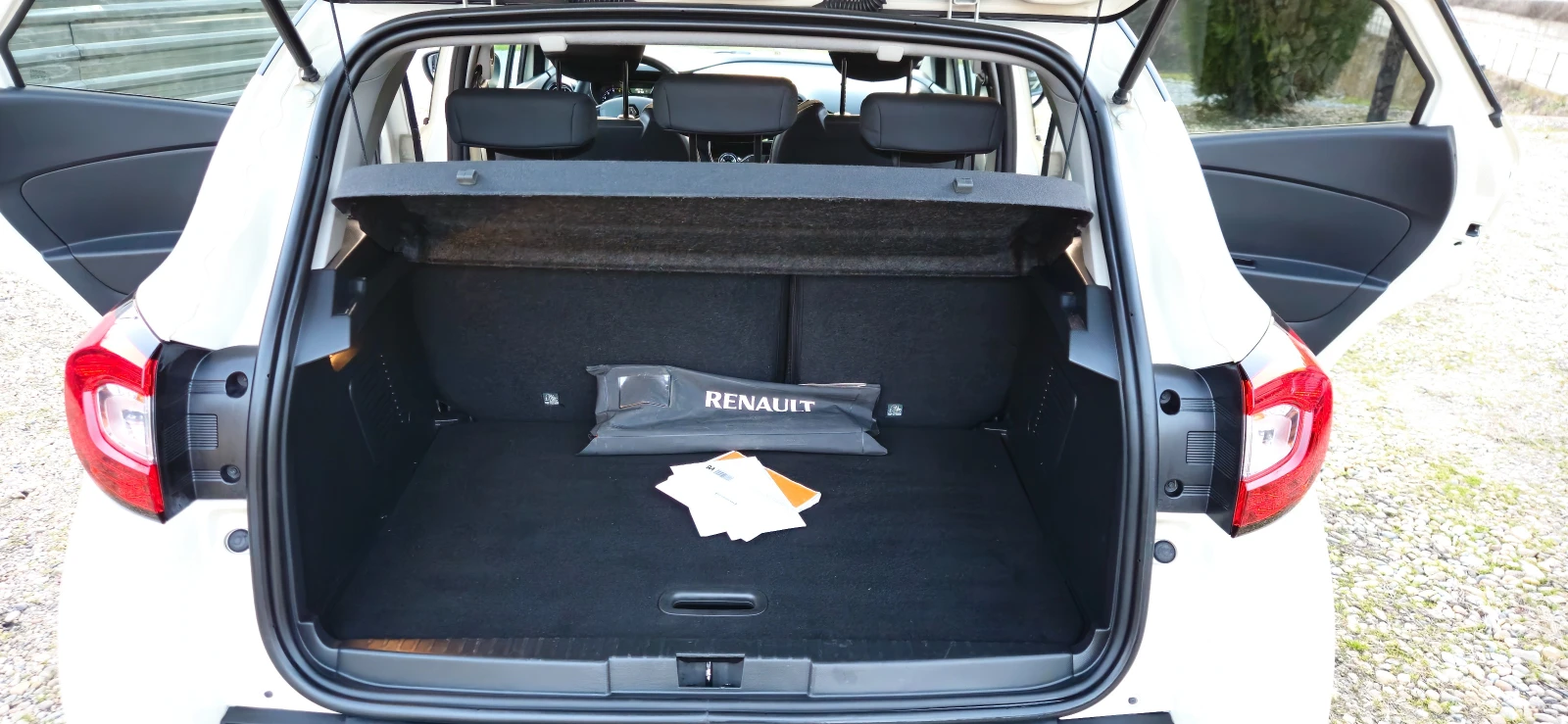 Renault Captur 1.5DCi-90��* 2015�* LED* ���������* ��� ���������* | Mobile.bg � ����������� 12