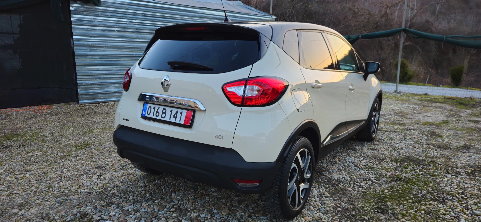 Renault Captur 1.5DCi-90��* 2015�* LED* ���������* ��� ���������* | Mobile.bg � ����������� 4