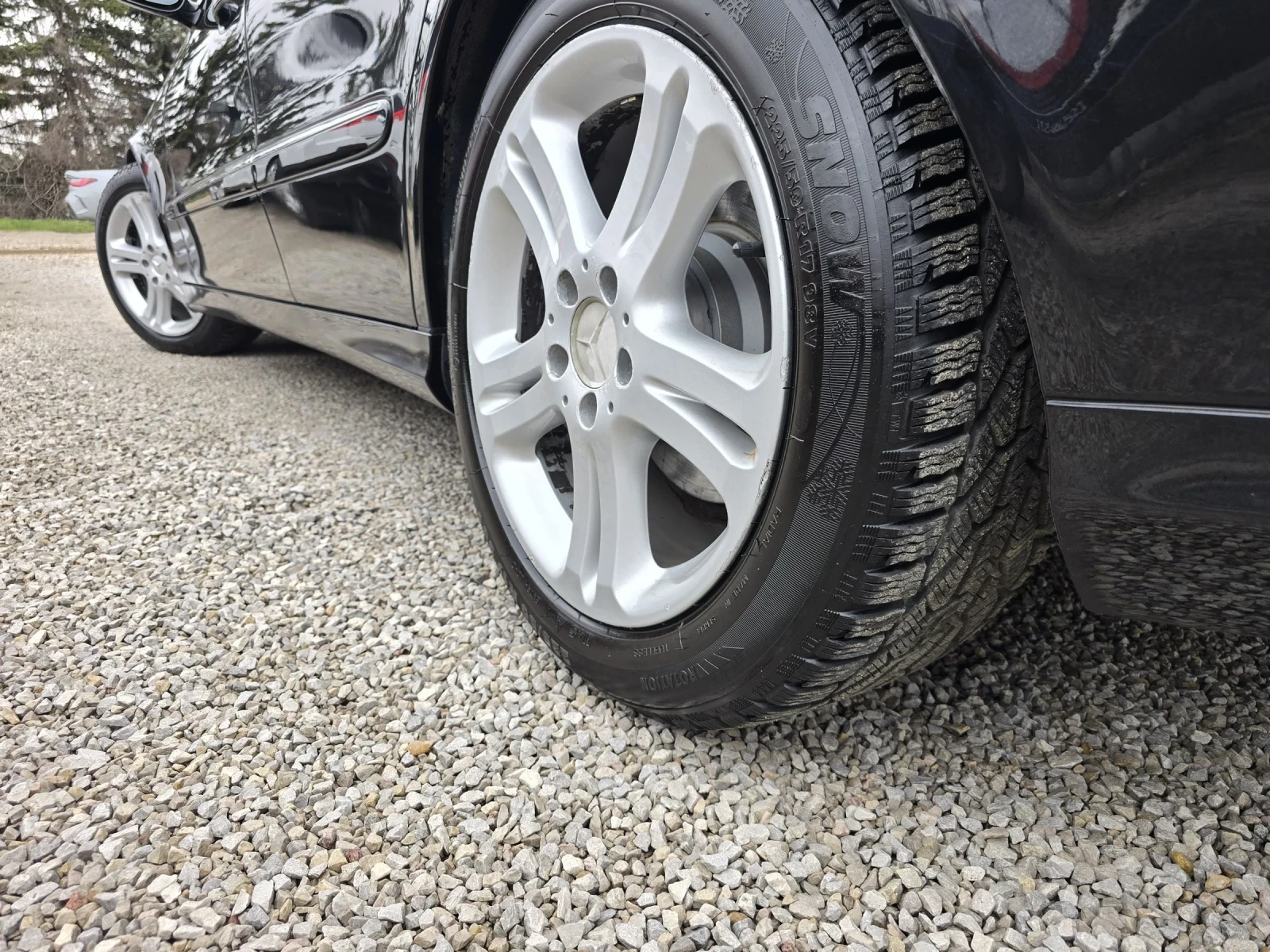 Mercedes-Benz E 220 CDi/ EVO/ Авт./Лизинг, снимка 3 - Автомобили и джипове - 54002975