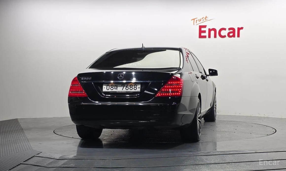 Mercedes-Benz S 350 L* V6* ШИБИДАХ* КОЖА* ПОДГРЕВ* КАМЕРА* , снимка 4 - Автомобили и джипове - 54101667