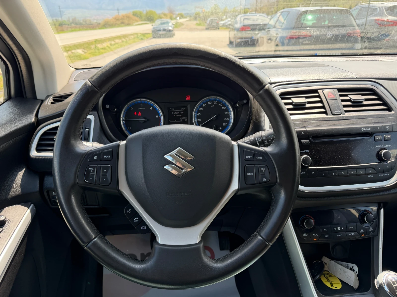 Suzuki SX4 S-Cross 1.6 DID, снимка 14 - Автомобили и джипове - 54329997