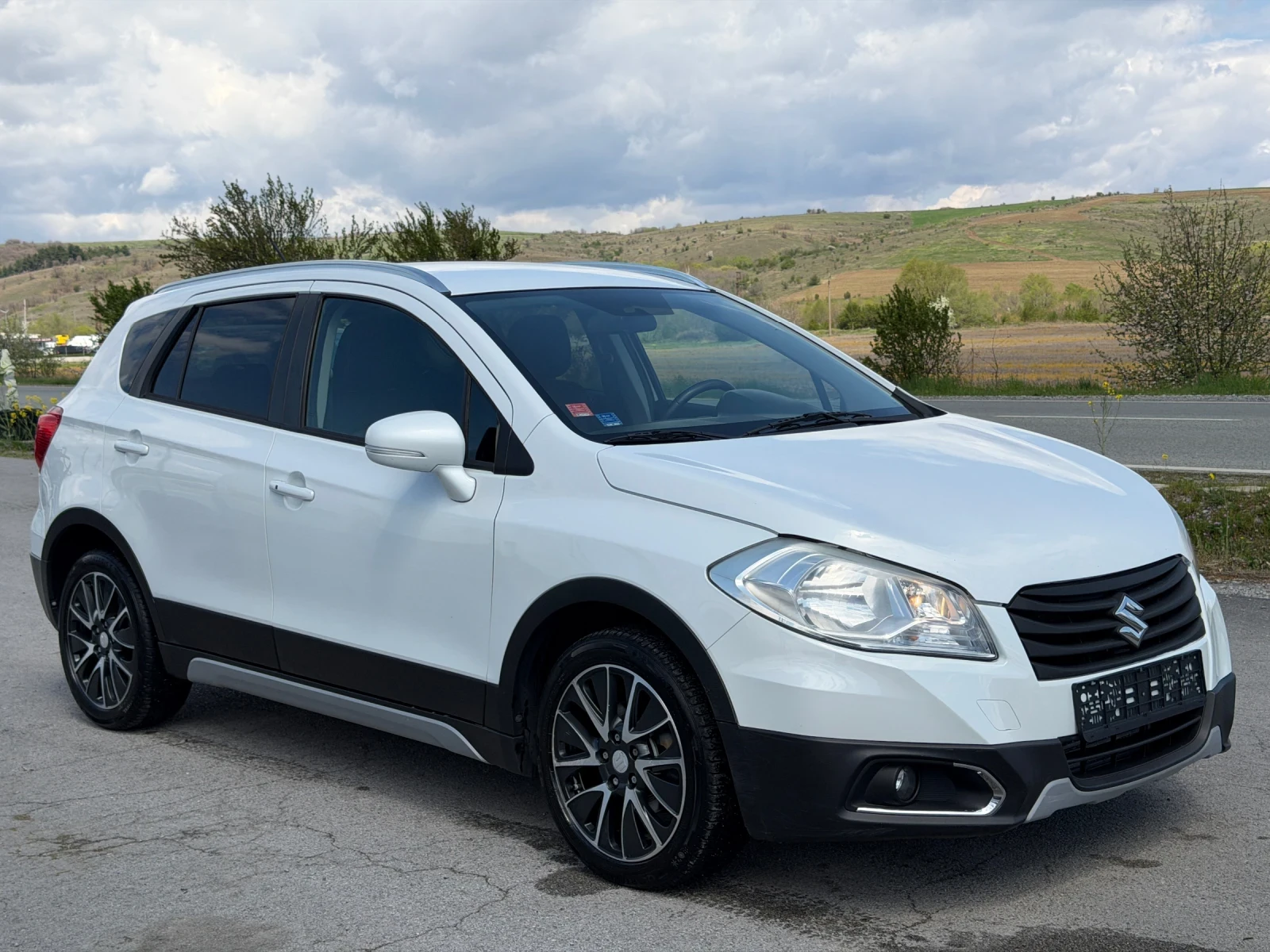 Suzuki SX4 S-Cross 1.6 DID, снимка 2 - Автомобили и джипове - 54329997