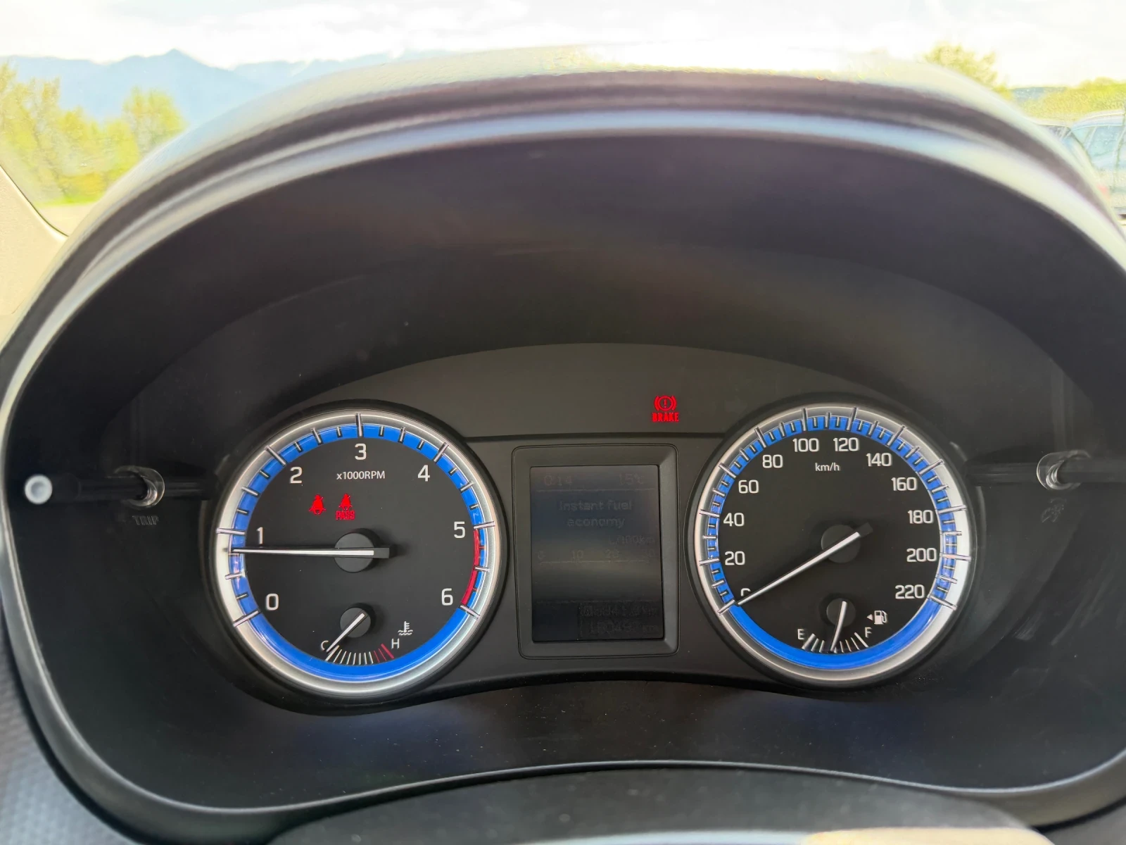 Suzuki SX4 S-Cross 1.6 DID, снимка 13 - Автомобили и джипове - 54329997