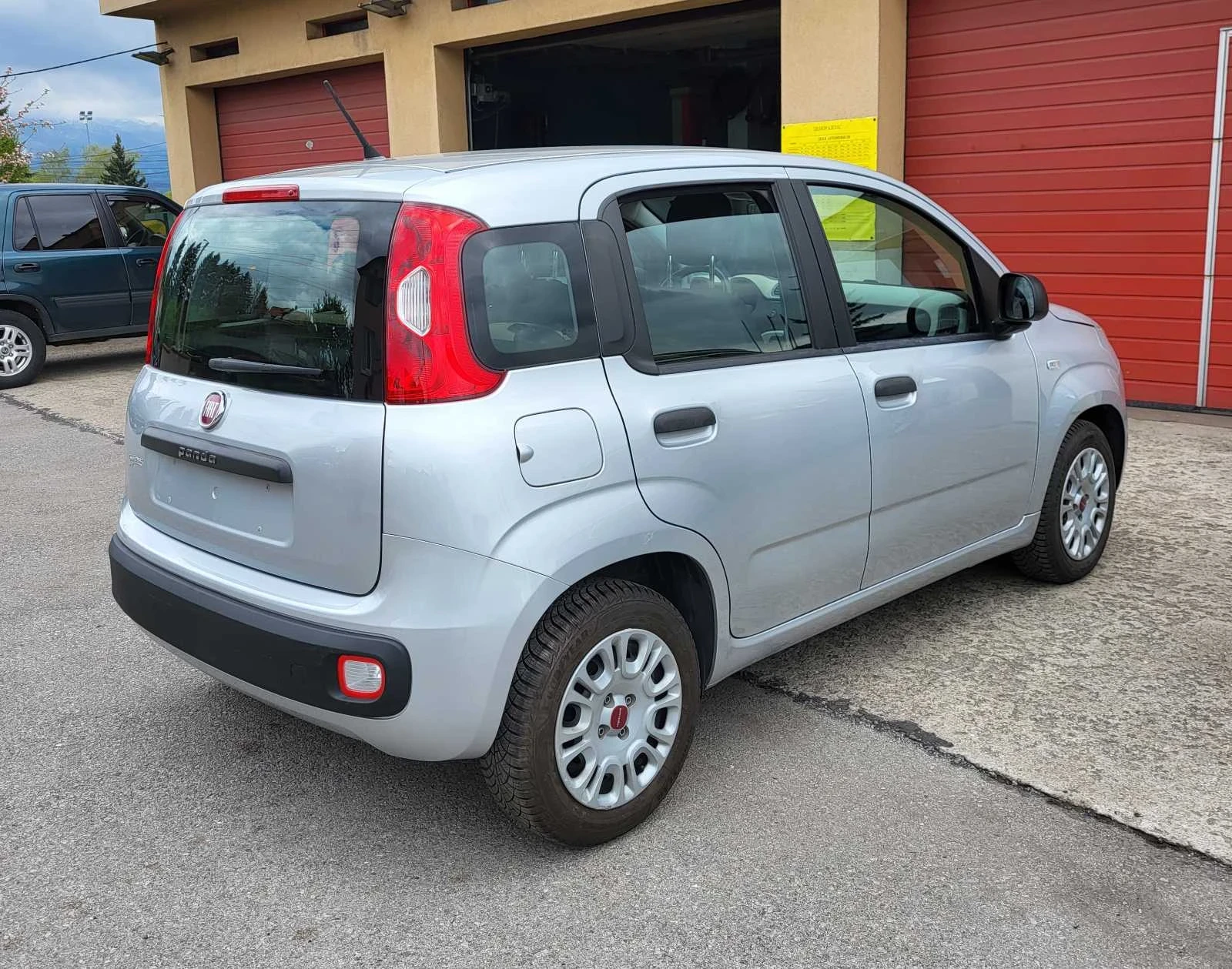 Fiat Panda 1.2 euro 6 b, снимка 3 - Автомобили и джипове - 54378283